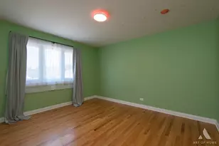 735 Yorkshire Ln, Des Plaines, IL 60016 - Photo 22