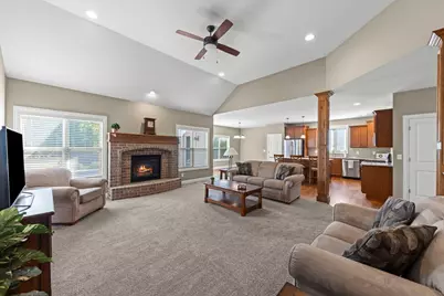 476 Bloomfield Circle, Oswego, IL 60543 - Photo 6