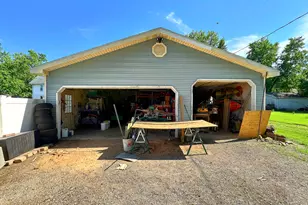 401 S Jackson St, Flanagan, IL 61740 - Photo 16