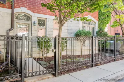1830 S Calumet Avenue #A, Chicago, IL 60616 - Photo 2