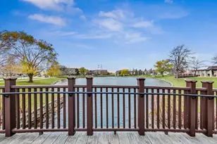 1101 S Hunt Club Dr, Mount Prospect, IL 60056 - Photo 44