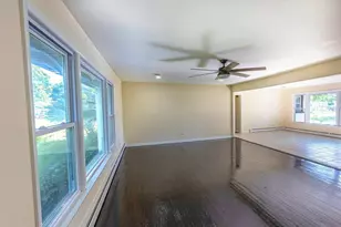 15725 W New England Ave, Tinley Park, IL 60477 - Photo 12