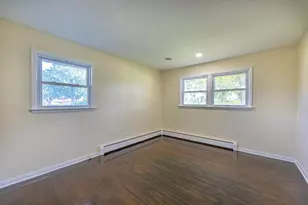 15725 W New England Ave, Tinley Park, IL 60477 - Photo 18