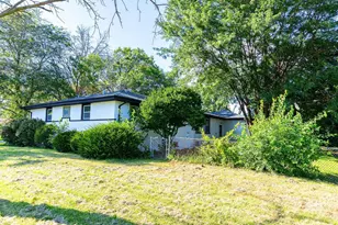 15725 W New England Ave, Tinley Park, IL 60477 - Photo 6