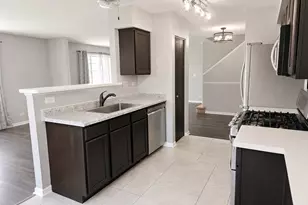 3117 Impressions Dr, Lake in the Hills, IL 60156 - Photo 10
