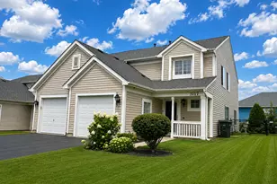 3117 Impressions Dr, Lake in the Hills, IL 60156 - Photo 2