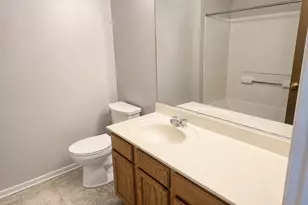 3117 Impressions Dr, Lake in the Hills, IL 60156 - Photo 18