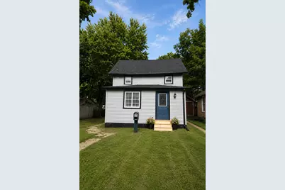 808 Jackson Avenue, Dixon, IL 61021 - Photo 1