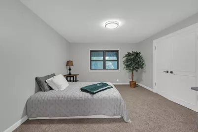 2330 Coach Road, Long Grove, IL 60047 - Photo 12