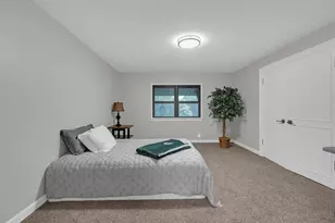 2330 Coach Rd, Long Grove, IL 60047 - Photo 12