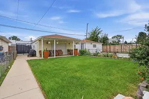 3649 W 58th Pl, Chicago, IL 60629 - Photo 16