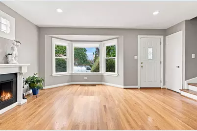 3649 W 58th Place, Chicago, IL 60629 - Photo 2