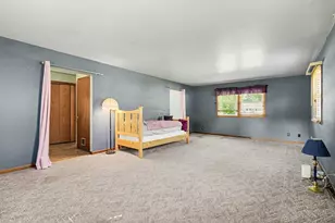 1715 Lily St, Aurora, IL 60505 - Photo 10