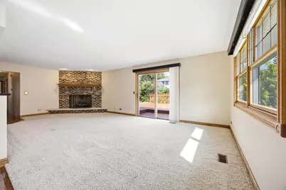 2122 Sherborn Lane, Schaumburg, IL 60193 - Photo 16