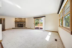 2122 Sherborn Ln, Schaumburg, IL 60193 - Photo 16