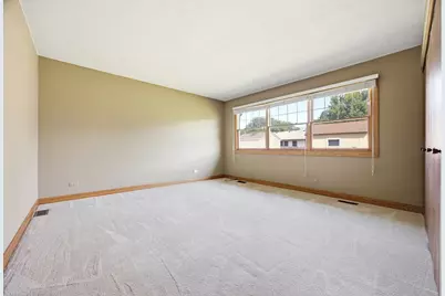 2122 Sherborn Lane, Schaumburg, IL 60193 - Photo 24