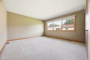 2122 Sherborn Ln, Schaumburg, IL 60193 - Photo 24