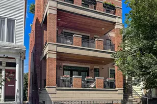 3320 N Clifton Ave, Chicago, IL 60657 - Photo 1