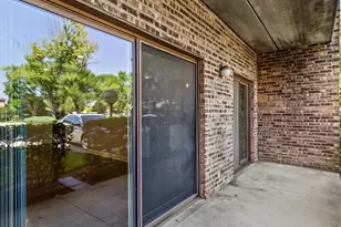 725 W Huntington Commons Rd, Mount Prospect, IL 60056 - Photo 22