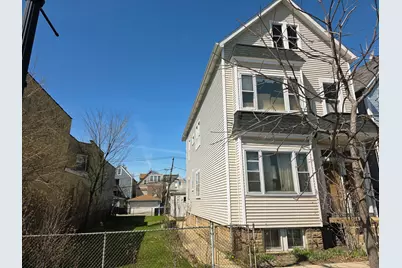 2712 N Western Avenue, Chicago, IL 60647 - Photo 2