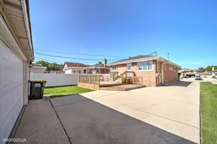6023 N Emerson St, Rosemont, IL 60018 - Photo 30