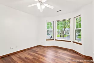 [Address not provided], Island Lake, IL 60042 - Photo 6