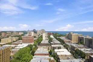 1700 E 56th St, Chicago, IL 60637 - Photo 10