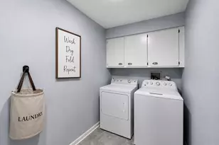 1220 Rudolph Rd, Northbrook, IL 60062 - Photo 16