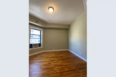 856 W Montrose Avenue #2A, Chicago, IL 60613 - Photo 4