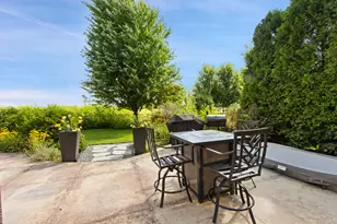 2104 Westover Rd, North Aurora, IL 60542 - Photo 50