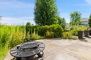 2104 Westover Rd, North Aurora, IL 60542 - Photo 52