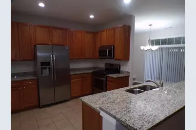 2096 Limestone Lane, Carpentersville, IL 60110 - Photo 10