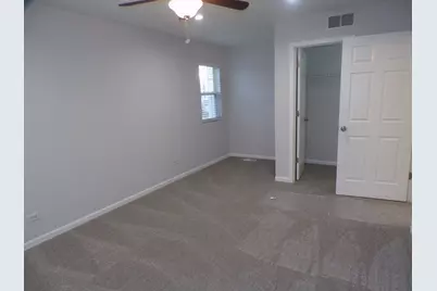 2096 Limestone Lane, Carpentersville, IL 60110 - Photo 16
