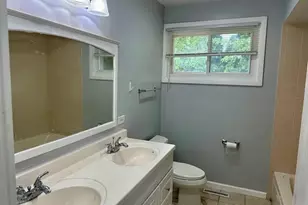 8816 Kenton Ave, Skokie, IL 60076 - Photo 12