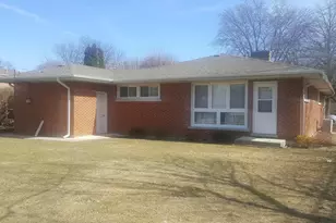 8816 Kenton Ave, Skokie, IL 60076 - Photo 18