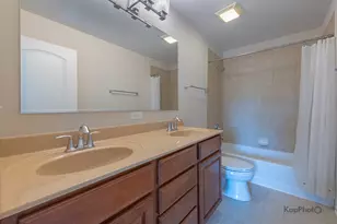 27W708 N Meadowview Dr, Winfield, IL 60190 - Photo 22
