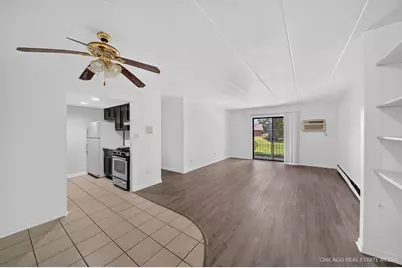 138 E Bailey Road #H, Naperville, IL 60565 - Photo 4