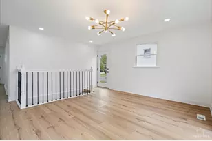 8766 S 83rd Ct Ave, Hickory Hills, IL 60457 - Photo 12