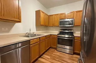 3317 Stratford Ct, Lake Bluff, IL 60044 - Photo 10