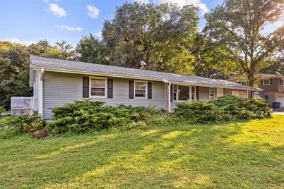 38W135 McDonald Road, Elgin, IL 60124 - Photo 2