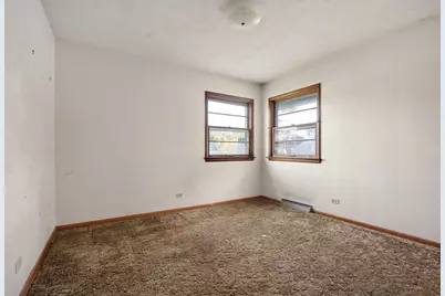 38W135 McDonald Road, Elgin, IL 60124 - Photo 8
