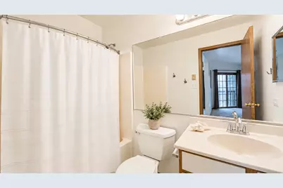 4312 W Shamrock Lane #3C, McHenry, IL 60050 - Photo 6