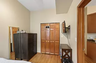 938 N Damen Ave, Chicago, IL 60622 - Photo 14