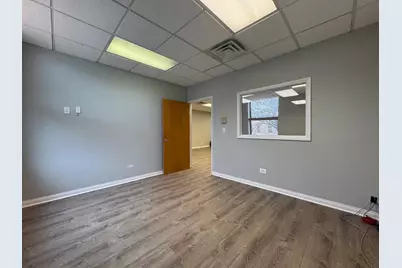 105 N Oak Park Avenue #2C, Oak Park, IL 60301 - Photo 8
