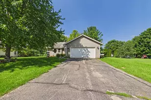 122 Drew Ct, Poplar Grove, IL 61065 - Photo 1