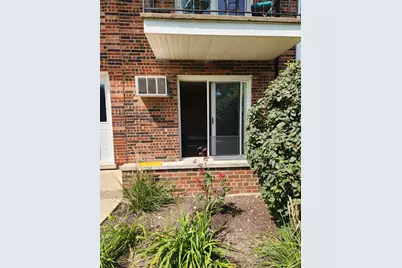 2415 Ogden Avenue #5, Downers Grove, IL 60515 - Photo 4