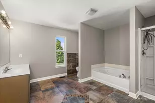 802 Wilson St, Waterman, IL 60556 - Photo 14
