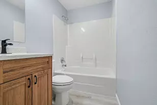 409 W Carter St, Stanford, IL 61774 - Photo 8