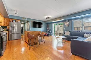7316 40th St, Lyons, IL 60534 - Photo 2