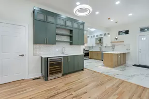 4917 S Washington Park Ct, Chicago, IL 60615 - Photo 6
